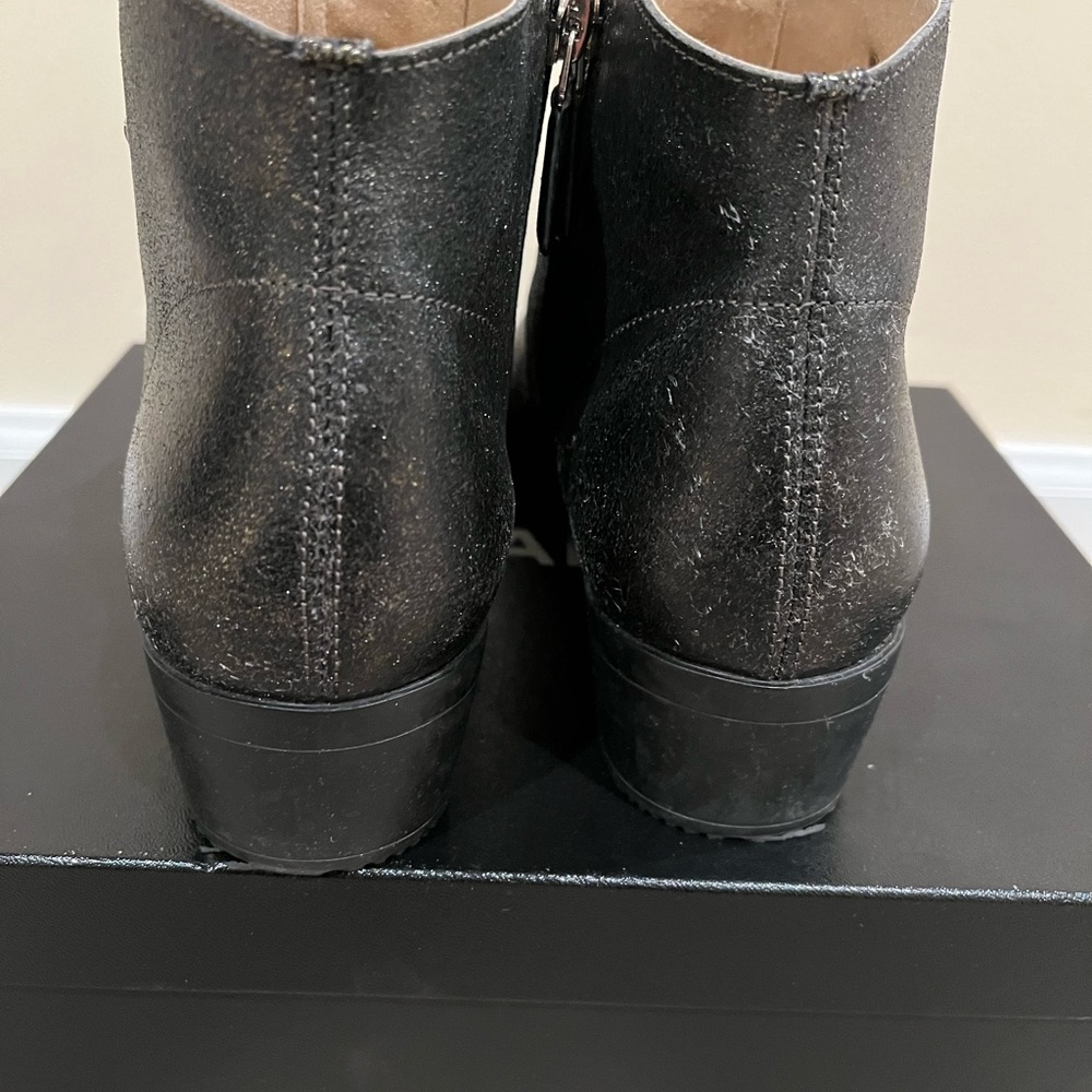 Chanel booties, Sz 40 (10) - Picture 4 of 9